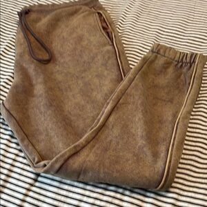 Men’s Alphalete Joggers